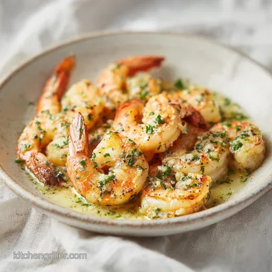 Blackstone Shrimp for 4 Servings: Succulent Garlic Butter Bites Recipe Card